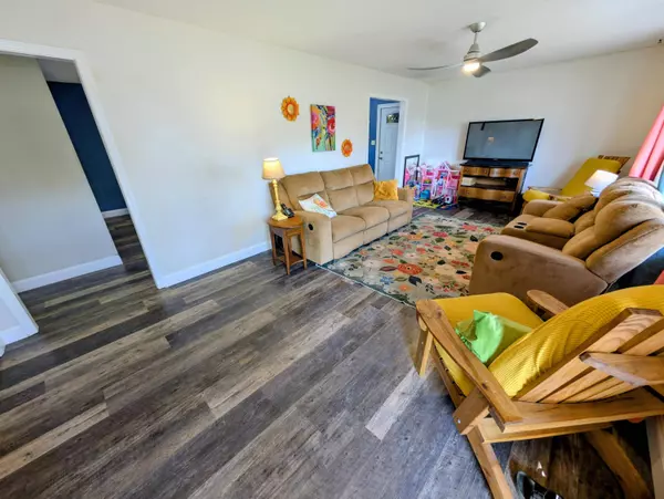 35 Hilltop LN, Branson, MO 65616