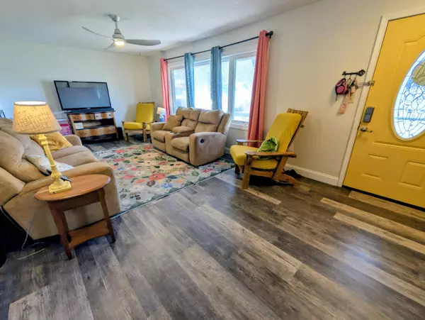 35 Hilltop LN, Branson, MO 65616