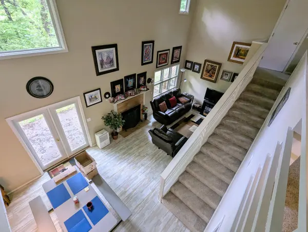1649 Talking Rocks RD, Branson West, MO 65737
