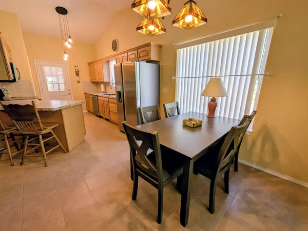 228 N Catamount BLVD, Branson West, MO 65737