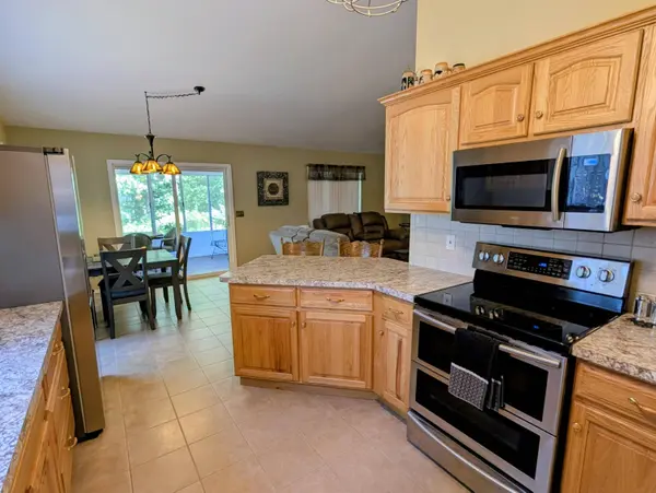 228 N Catamount BLVD, Branson West, MO 65737