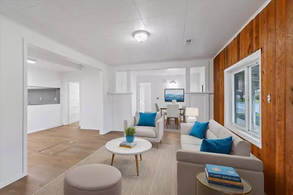 2015 N Belt St, Spokane, WA 99205