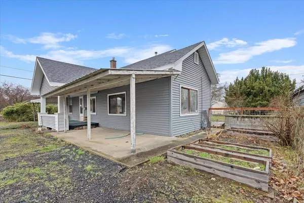 2015 N Belt St, Spokane, WA 99205