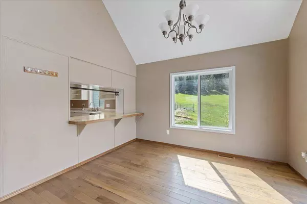 42480 N State Route 25 Hwy, Davenport, WA 99122