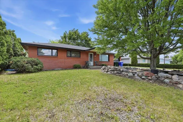 9808 E Shannon Ave, Spokane Valley, WA 99206
