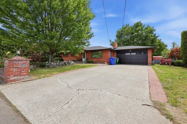 9808 E Shannon Ave, Spokane Valley, WA 99206
