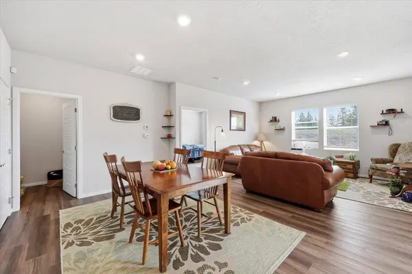 8115 S Avery Rd, Cheney, WA 99004