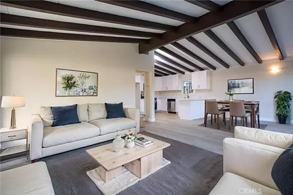 7065 Elm Ave, San Bernardino, CA 92404