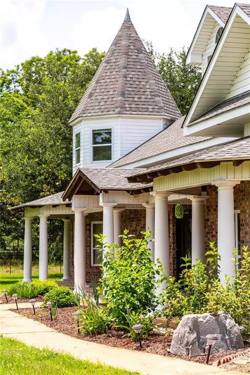 15 VAN MOL RD, Alexandria, LA 71302