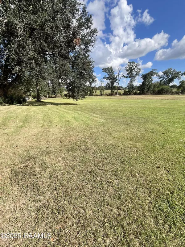 100 Leatherback LN, Broussard, LA 70518