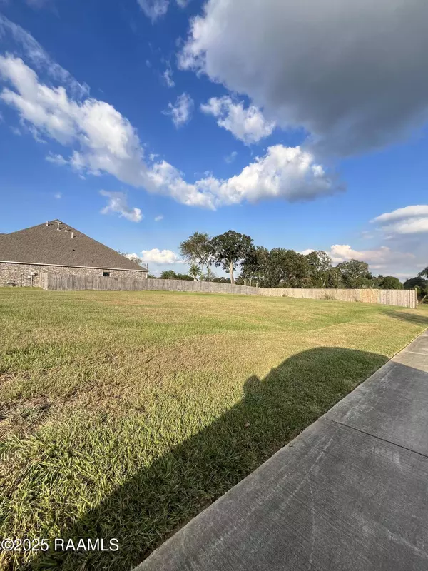 707 Emancipation BLVD, Broussard, LA 70518