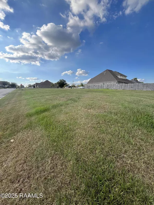 707 Emancipation BLVD, Broussard, LA 70518