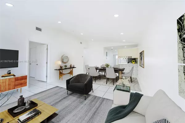 9021 NW 121st Ter #85, Hialeah Gardens, FL 33018