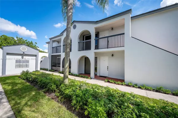 18310 Mediterranean Blvd #2407, Hialeah, FL 33015