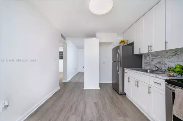 444 SW 27th Ave #37, Miami, FL 33135