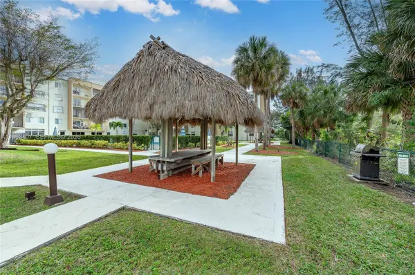 14250 SW 62nd St #314, Miami, FL 33183