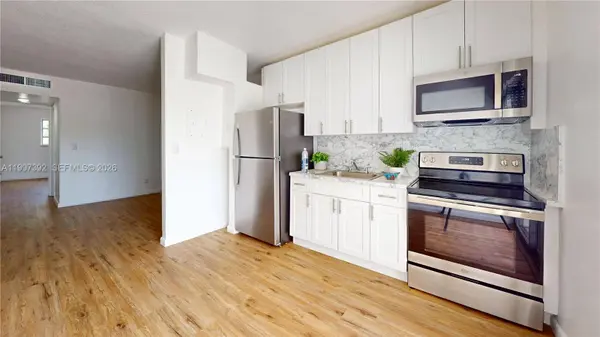 2463 Coral Way #21, Miami, FL 33145