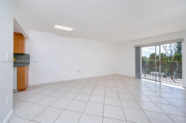 14250 SW 62nd St #314, Miami, FL 33183