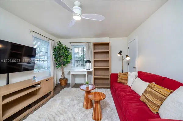 217 Madeira Ave #4, Coral Gables, FL 33134