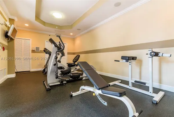 1690 SW 27th Ave #908, Miami, FL 33145