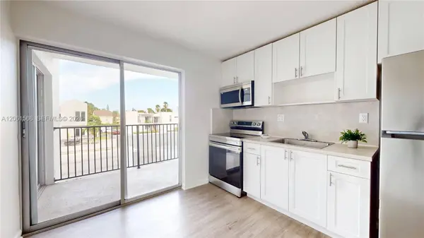 444 SW 27th AVE #24, Miami, FL 33135