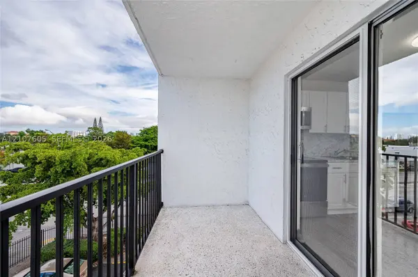 444 SW 27th Ave #42, Miami, FL 33135