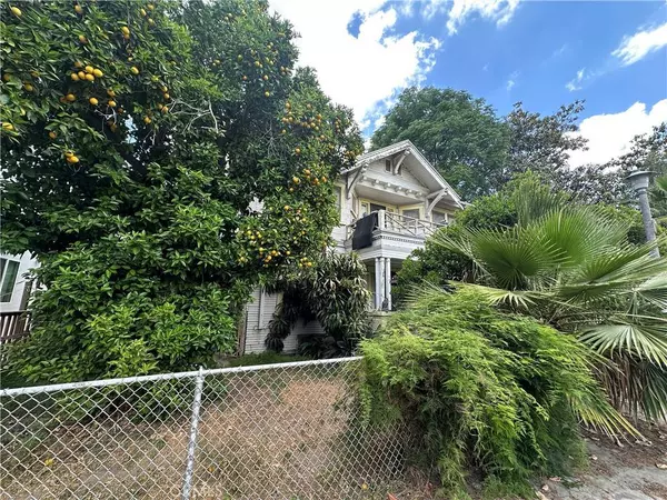 485 Park Front, Los Angeles, CA 90011