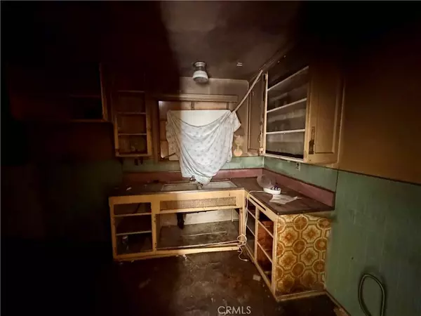 1530 W 21st, San Bernardino, CA 92411