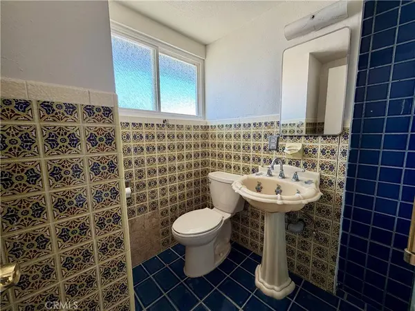 3735 Croton, Whittier, CA 90601