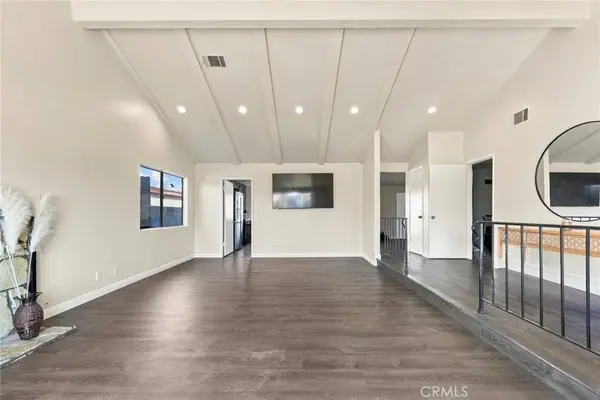 1119 E Gladwick ST, Carson, CA 90746