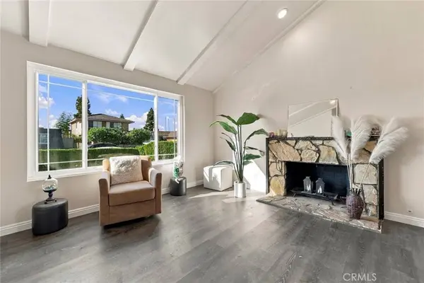 1119 E Gladwick ST, Carson, CA 90746