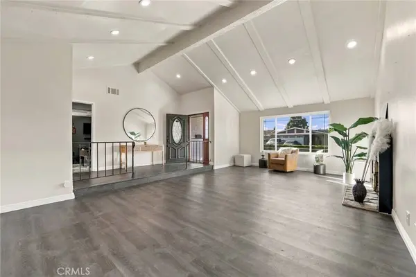 1119 E Gladwick ST, Carson, CA 90746