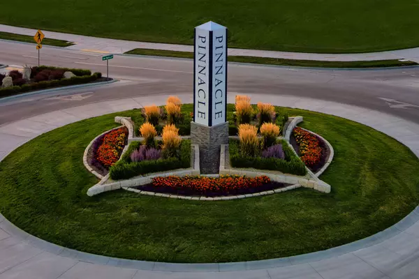 Pinnacle_Roundabout-20250805-02_cropped (2)