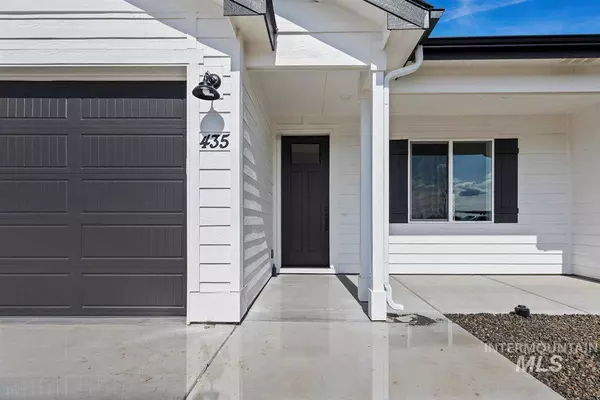 435 October Sky Street, New Plymouth, ID 83655