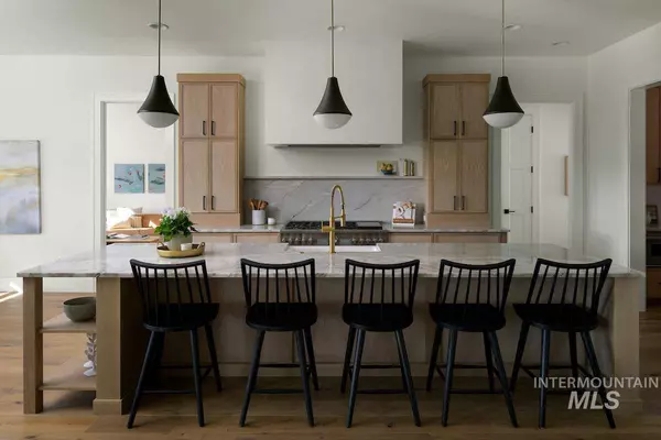 11444 N 17th Way, Boise, ID 83714