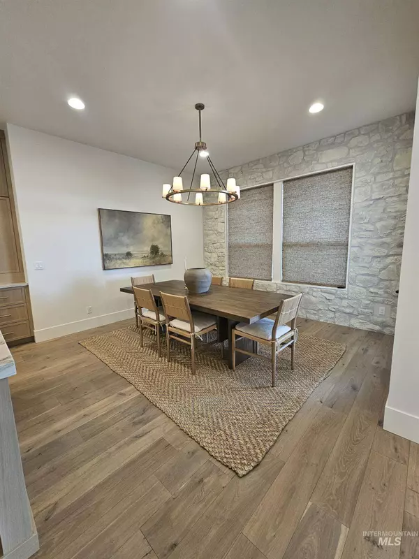 11444 N 17th Way, Boise, ID 83714