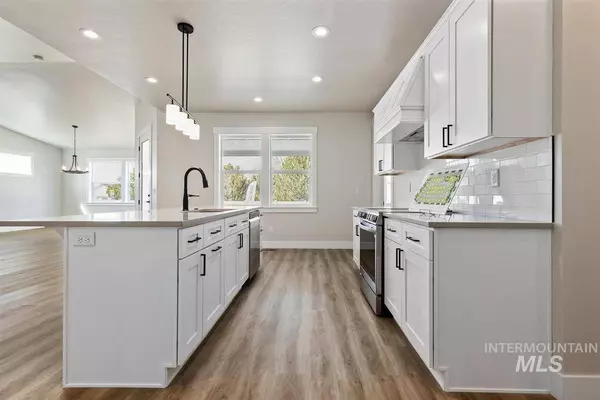 1122 Velvet Loop, Wilder, ID 83655