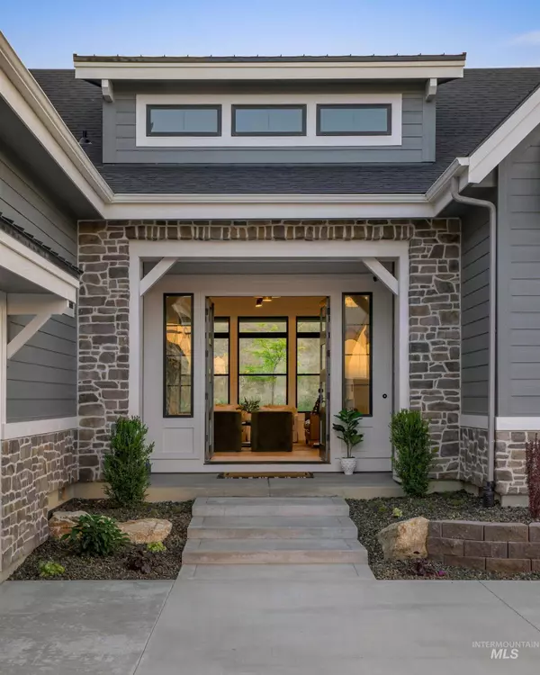 3204 N N Harvest Moon Way, Eagle, ID 83616