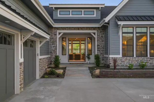 3204 N N Harvest Moon Way, Eagle, ID 83616