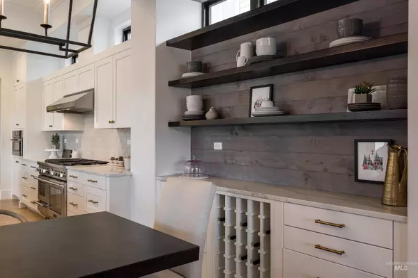 3443 N Harvest Moon Way, Eagle, ID 83616