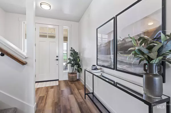 420 S Diesel Way, Boise, ID 83716