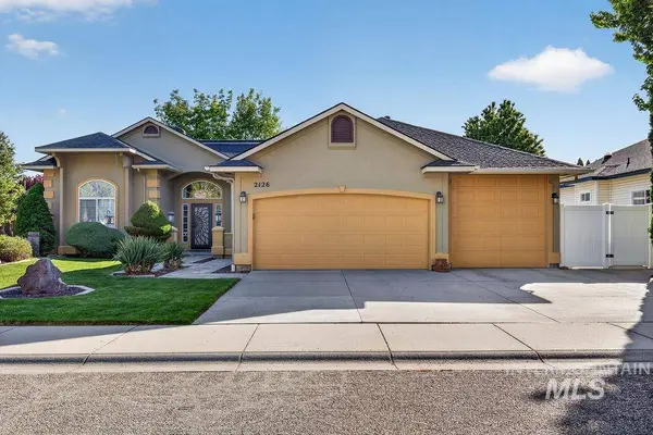 2126 S Weimaraner Way, Meridian, ID 83642-4610