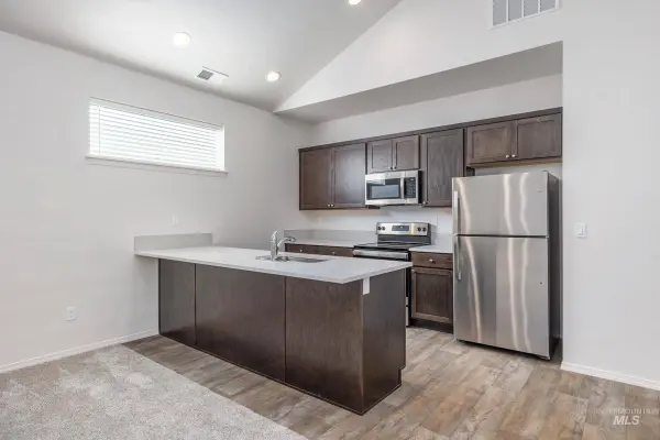 1918 NW Enterprise Street, Mountain Home, ID 83647