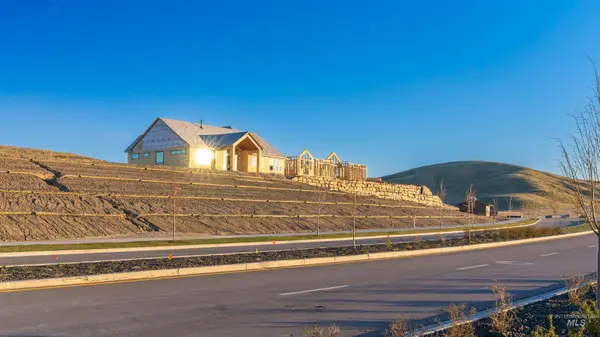6676 Danes Drive, Eagle, ID 83616
