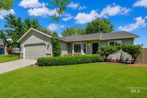 1042 N Stonehenge Way, Meridian, ID 83642