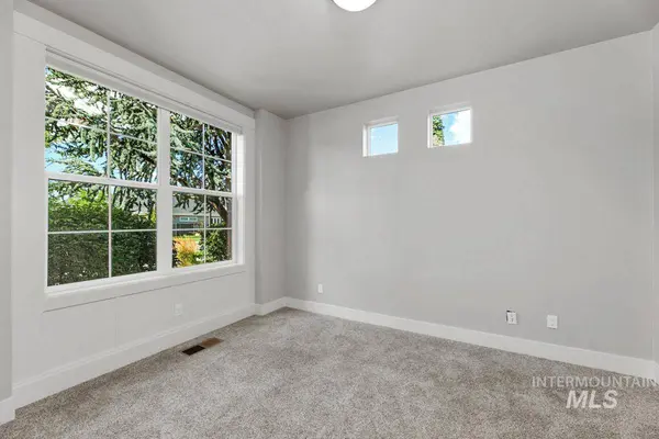5214 S Wayland Ave, Meridian, ID 83642