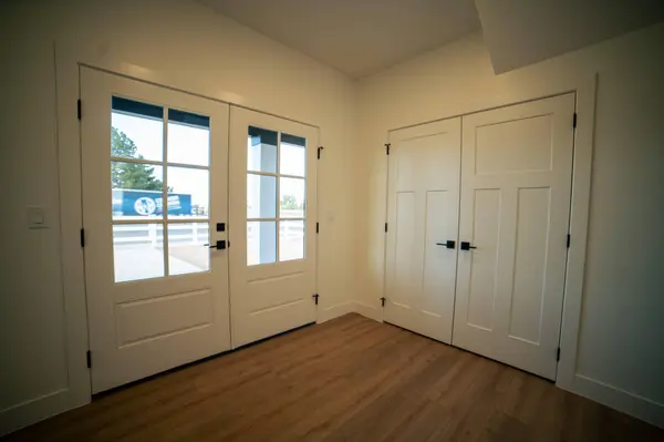 1963 W Midvalley RD, Cedar City, UT 84721