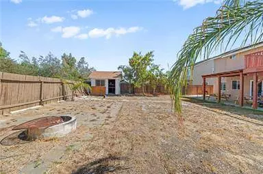 40581 Sunflower Rd, Murrieta, CA 92562-5890