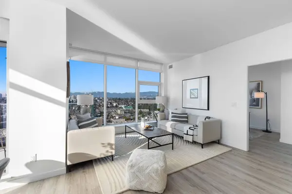 680 Quayside Dr #3903, New Westminster, BC V3M 0P2