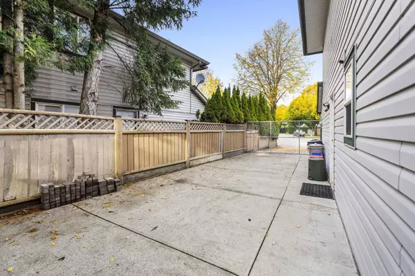 20110 120a AVE, Maple Ridge, BC V2X 3M3